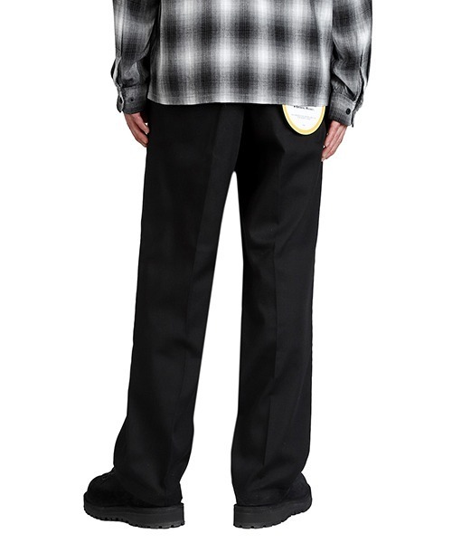 Dickies（ディッキーズ）の「Dickies / ディッキーズ：別注 MIDDLE RISE T/C WORK PANTS：ONLYARK-3-2603[AST]（その他パンツ・メンズ・ブラック/チャコールグレー・L/M）」の13枚目の写真