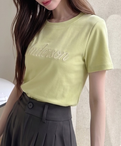 Ada.(エイダ)の「筆記体 ロゴ ミニマル 刺繍 ショート丈 Tシャツ(Tシャツ/カットソー・レディース・ブルー/ライトグリーン/ライトグレー/ブラック/ホワイト・FREE)」の20枚目の写真
