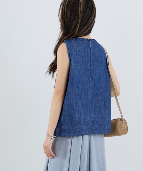 Healthy denim(ヘルシーデニム)の「【Healthy DENIM】デニムスリーブレスプルオーバー-Breezy Coconuts(シャツ/ブラウス・レディース・ブルー・1)」の2枚目の写真