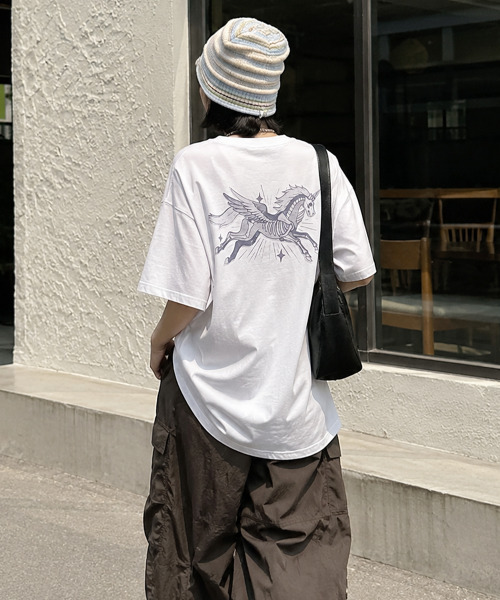 KRUXH(クルクス)の「ペガサスドローストリングTオフホワイト(Tシャツ/カットソー・レディース・その他・1/2)」の1枚目の写真