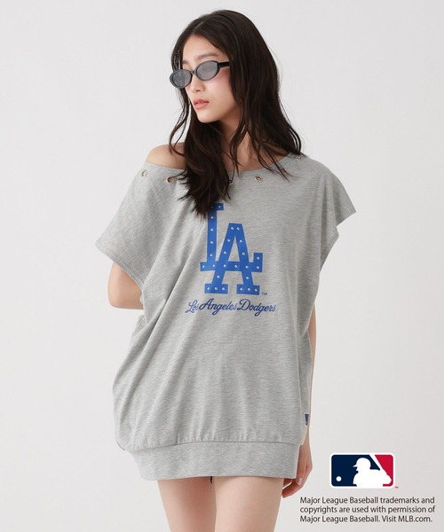 repipi armario(レピピ アルマリオ)の「【MLB】アイレットオフショルワンピース(ワンピース・キッズ・その他2/その他3/その他1・MEDIUM/LARGE)」の3枚目の写真