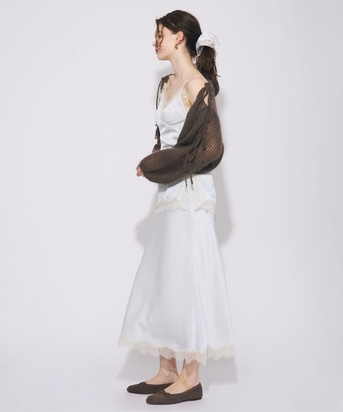 ME COUTURE(ミークチュール)の「2WAYキッドモヘヤリボンスリーブニット(ニット/セーター・レディース・オフホワイト/ブラウン/ピンクベージュ・FREE)」の5枚目の写真