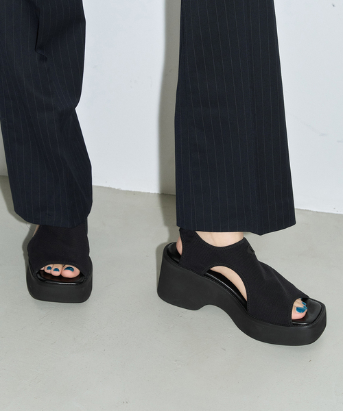 GRISE(グリーズ)の「GRISE6.5cm UTILITYプラットフォームサンダル(サンダル・レディース・チャコールグレー/ブラック・X-LARGE/LARGE/MEDIUM/SMALL)」の9枚目の写真
