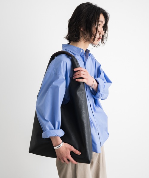 SINSS(シンス)の「One handle bag / ワンハンドルバッグ(トートバッグ・メンズ・ブラック/ダークブラウン・FREE)」の5枚目の写真