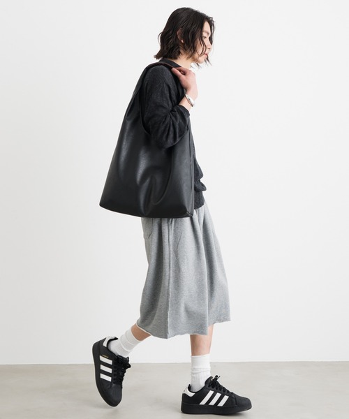 SINSS(シンス)の「One handle bag / ワンハンドルバッグ(トートバッグ・メンズ・ブラック/ダークブラウン・FREE)」の19枚目の写真