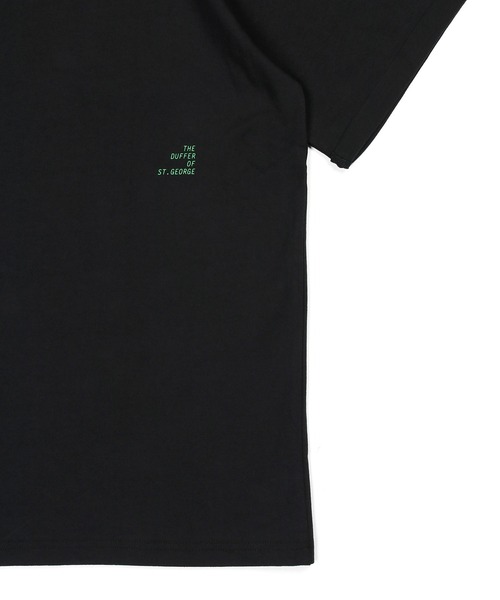The DUFFER of ST.GEORGE(ザダファーオブセントジョージ)の「8oz HEAVY WEIGHT COTTON ROLL-UP SLEEVE TEE:セットアップ対応 ヘビーウェイト ロールアップTシャツ / 厚手Tシャツ / こなれ感 / レギュラーフィット(Tシャツ/カットソー・メンズ・オフホワイト/スミクロ/ベージュ/ネイビー・X-LARGE/LARGE/MEDIUM/SMALL)」の7枚目の写真