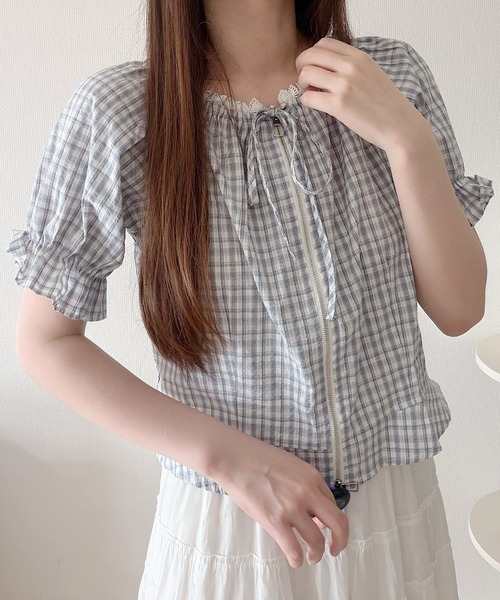 Nana(ナナ)の「レースチェックジップブラウス(シャツ/ブラウス・レディース・ブルー・FREE)」の2枚目の写真