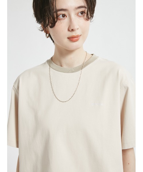 Barbour(バブアー)の「クロップド ポイントロゴ 配色TシャツJapan Exclusive(レディース)(Tシャツ/カットソー・レディース・ライトブルー/クリーム/グレー・MEDIUM/SMALL)」の9枚目の写真