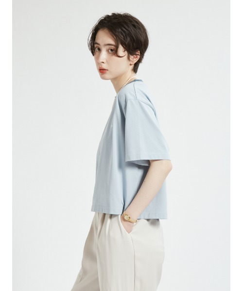 Barbour(バブアー)の「クロップド ポイントロゴ 配色TシャツJapan Exclusive(レディース)(Tシャツ/カットソー・レディース・ライトブルー/クリーム/グレー・MEDIUM/SMALL)」の14枚目の写真