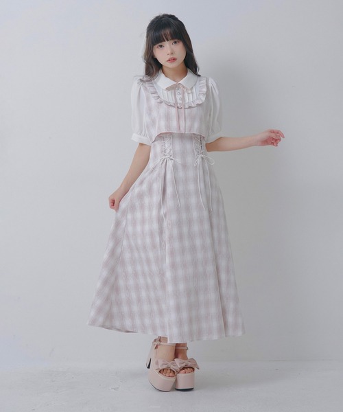 DearMyLoveRose(ディアマイラブローズ)の「ヨークフリルセットアップ風ドッキング半袖ワンピース(ワンピース・レディース・ブラック/ブルーグレー/ピンク・LL~3L/L~LL/M-L)」の4枚目の写真