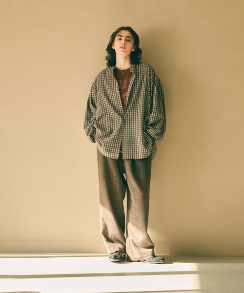 kha:ki（カーキ）の「「KHA:KI / カーキ」GOLD DOT SHIRT（シャツ/ブラウス・レディース・ブルー/ホワイト/チェック・1/2）」の4枚目の写真