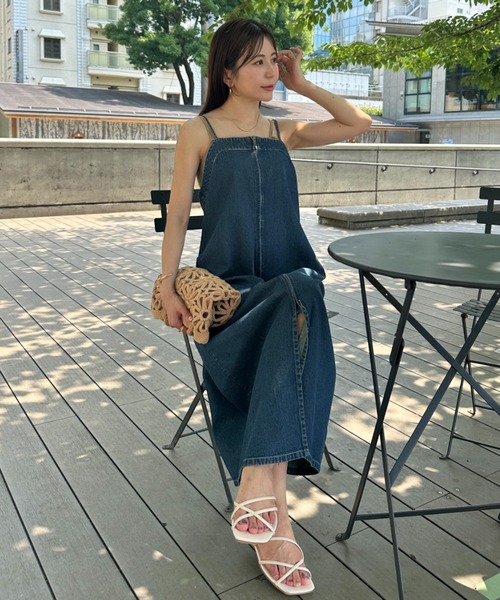 MYMOOD.(マイムード)の「高身長さんも嬉しい♪LONGサイズ展開有 フロントジップデニムロングジャンパースカート デニムジャンスカ(ワンピース・レディース・ブラック/ブルー・FREE/LONG)」の21枚目の写真