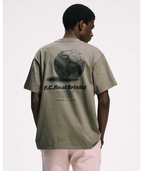 F.C.Real Bristol(エフシーレアルブリストル)の「SPIRIT TEE(Tシャツ/カットソー・メンズ・ホワイト/ブラック/グレイッシュベージュ・LARGE/X-LARGE/SMALL/MEDIUM/XX-LARGE)」の5枚目の写真