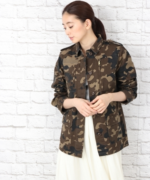 LEPSIM(レプシィム)の「ミリタリーブルゾン 708371(ブルゾン・レディース・カモフラージュ/ブラック/カーキ・LARGE/MEDIUM)」の3枚目の写真