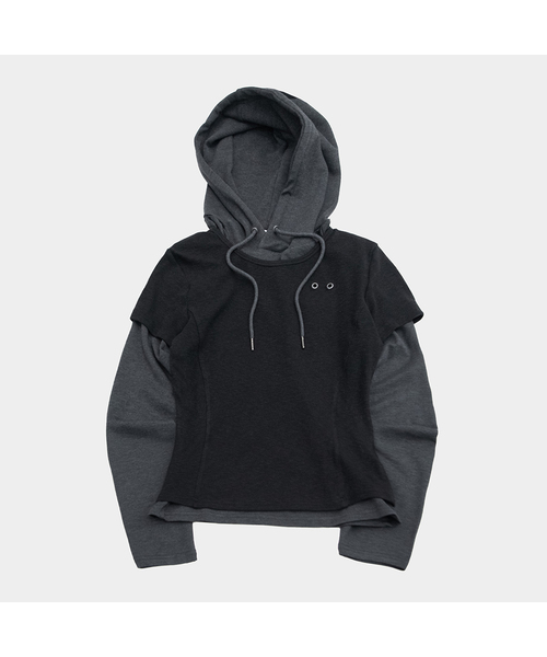 PLACE STUDIO(プレイススタジオ)の「アイレットポイントフード半袖レイヤードロングスリーブTシャツ_2COLOR(パーカー・レディース・チャコール/パープル・FREE)」の2枚目の写真