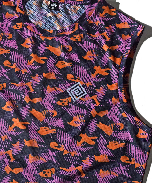 ELDORESO(エルドレッソ)の「Ndereba Sleeveless / ヌデレバスリーブレス(Tシャツ/カットソー・メンズ・パープル・SMALL)」の3枚目の写真
