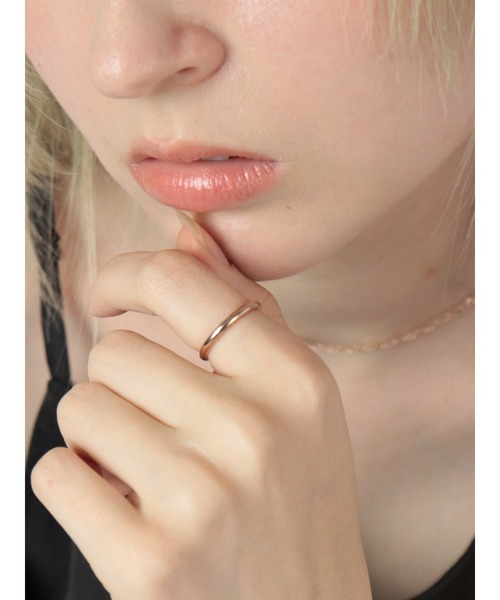 Bilan(ビラン)の「( 金属アレルギー軽減 サージカルステンレス ) スリムグロウシンプルリング / 【BILAN】 Slim Glow Simple Ring(リング・レディース・ピンクゴールド/ゴールド・14号/16号/11号)」の2枚目の写真