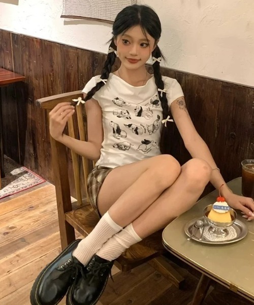 Sibra(シブラ)の「26ss ドッグプリントドレープネックTシャツ(Tシャツ/カットソー・レディース・ホワイト・M)」の7枚目の写真