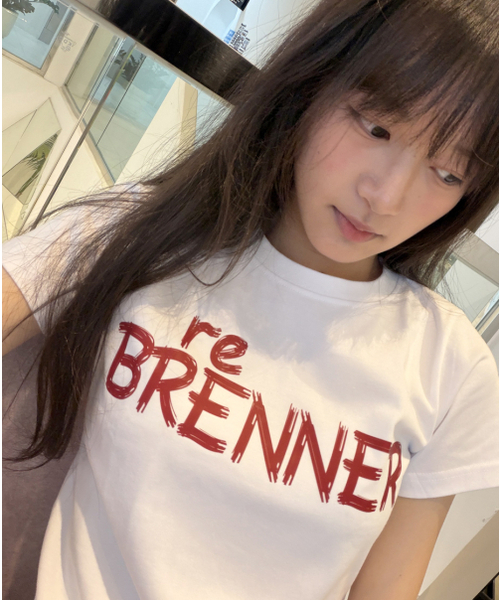 REBRENNER(リブレンナー)の「DTFマジックドローイングクールコットンウィメンズクロップ半袖Tシャツホワイトバーガンディ(Tシャツ/カットソー・レディース・ホワイト・SMALL/MEDIUM/LARGE)」の1枚目の写真