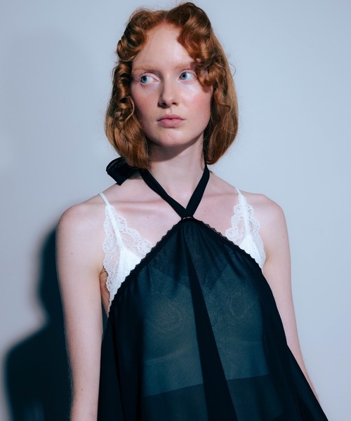 Carmelo(カーメロ)の「Lace Trim Bra Tops / レースリブクロップドキャミ(キャミソール・レディース・ホワイト/ブラック・FREE)」の18枚目の写真