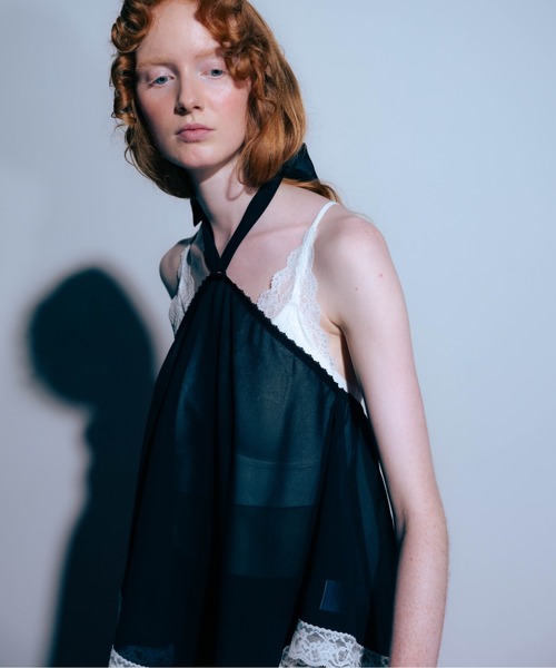 Carmelo(カーメロ)の「Lace Trim Bra Tops / レースリブクロップドキャミ(キャミソール・レディース・ホワイト/ブラック・FREE)」の19枚目の写真
