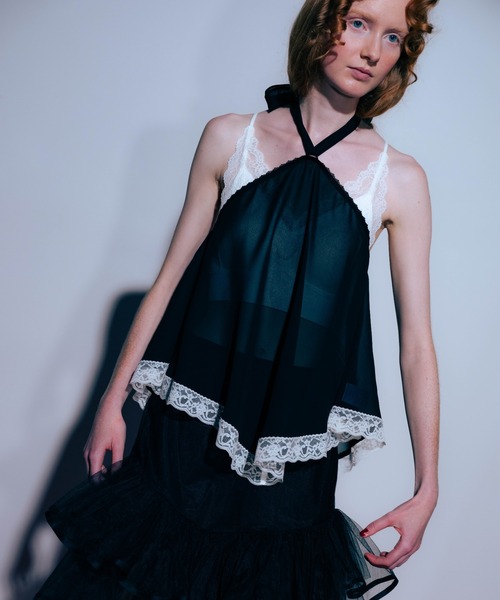 Carmelo(カーメロ)の「Lace Trim Bra Tops / レースリブクロップドキャミ(キャミソール・レディース・ホワイト/ブラック・FREE)」の20枚目の写真