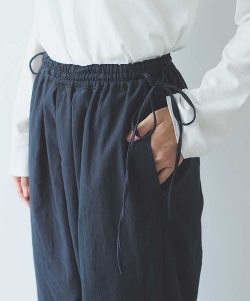 yuni(ユニ )の「Cotton uncut コールdrawstrings pants(その他パンツ・レディース・ネイビー/ホワイト・FREE)」の20枚目の写真