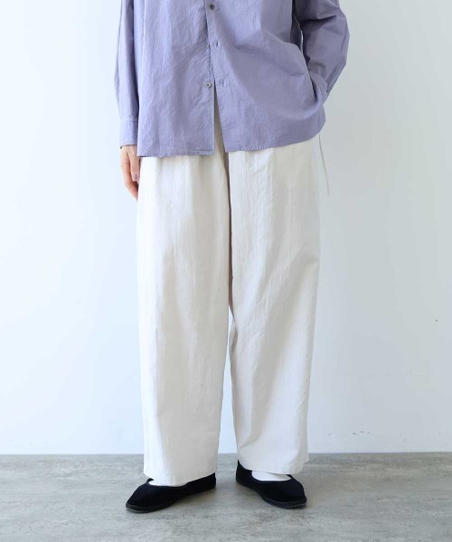 yuni(ユニ )の「Cotton uncut コールdrawstrings pants(その他パンツ・レディース・ネイビー/ホワイト・FREE)」の6枚目の写真