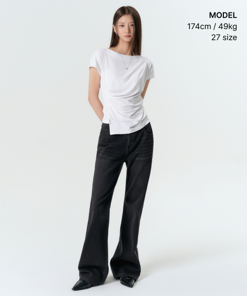 MUSINSA STANDARD WOMAN（ムシンサスタンダードウーマン）の「ウィメンズエッセンシャルブーツカットデニムパンツ[ウォッシュドブラック]（デニムパンツ・レディース・その他・24/25/26/27/28/29/30）」の2枚目の写真
