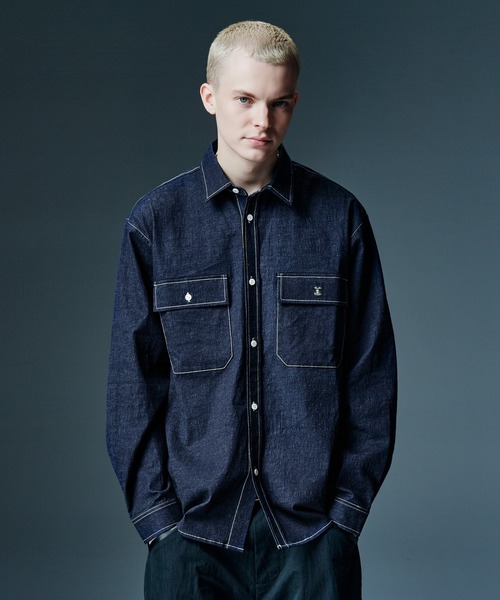 glamb(グラム)の「Eaten Apple Denim Shirt / イートゥンアップルデニムシャツ(シャツ/ブラウス・メンズ・インディゴブルー/ブラック・S/L/M)」の3枚目の写真