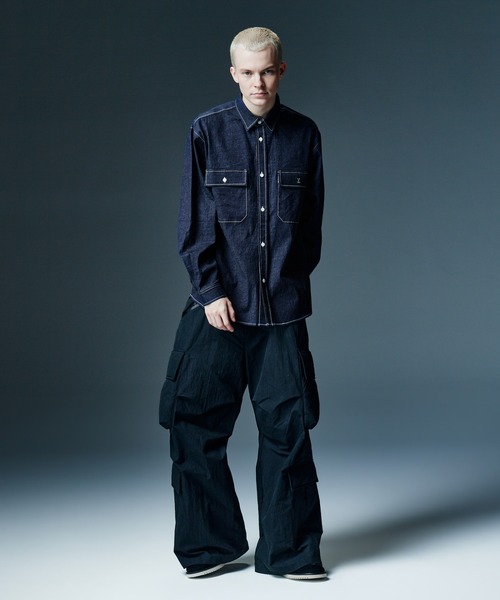 glamb(グラム)の「Eaten Apple Denim Shirt / イートゥンアップルデニムシャツ(シャツ/ブラウス・メンズ・インディゴブルー/ブラック・S/L/M)」の11枚目の写真