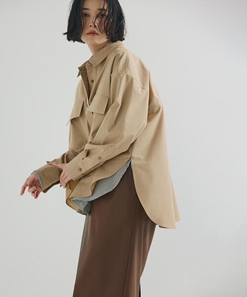 NAVYNAVY(ネイビーネイビー)の「季節に合わせてインにもアウトにもオールシーズンオーバーシャツ(シャツ/ブラウス・レディース・ブルー/ベージュ・FREE)」の6枚目の写真