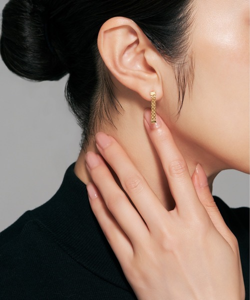 Jewel closet by L&Co.(ジュエルクローゼットバイエルアンドコー)の「K18 ビスマルク チェーン ピアス(S)(ピアス(両耳用)・レディース・イエローゴールド・FREE)」の5枚目の写真
