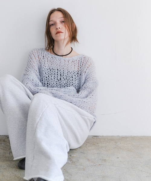 URBAN RESEARCH(アーバンリサーチ)の「モヘヤルーズハンドニット(ニット/セーター・レディース・ブラウン/オフホワイト/ライトブルー・FREE)」の10枚目の写真