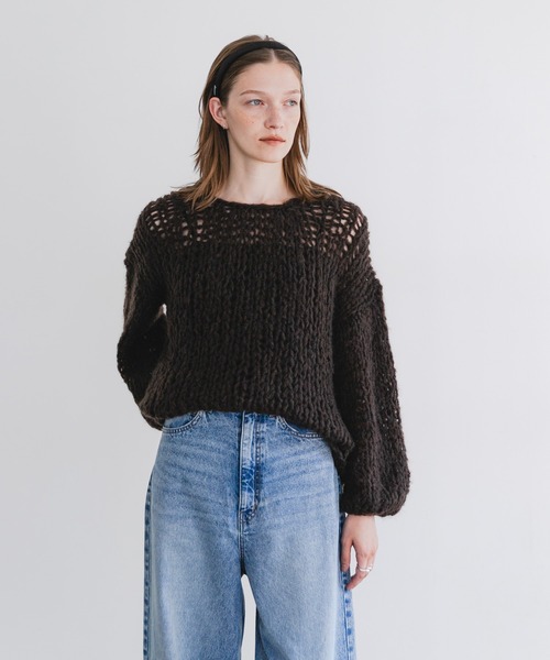 URBAN RESEARCH(アーバンリサーチ)の「モヘヤルーズハンドニット(ニット/セーター・レディース・ブラウン/オフホワイト/ライトブルー・FREE)」の13枚目の写真