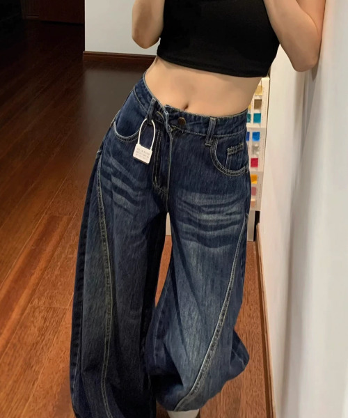 VIVID LADY(ビビッドレディー)の「カーブ ワイドデニムパンツ(デニムパンツ・レディース・ブルー・MEDIUM/LARGE/SMALL)」の4枚目の写真