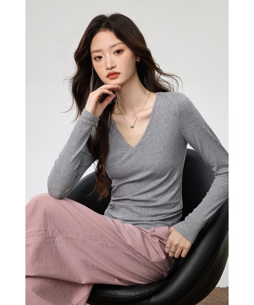 Bifrost(ビフレスト)の「万能柔らかV ネックカットソー(Tシャツ/カットソー・レディース・ホワイト/ブラック/グレー・M/L)」の14枚目の写真