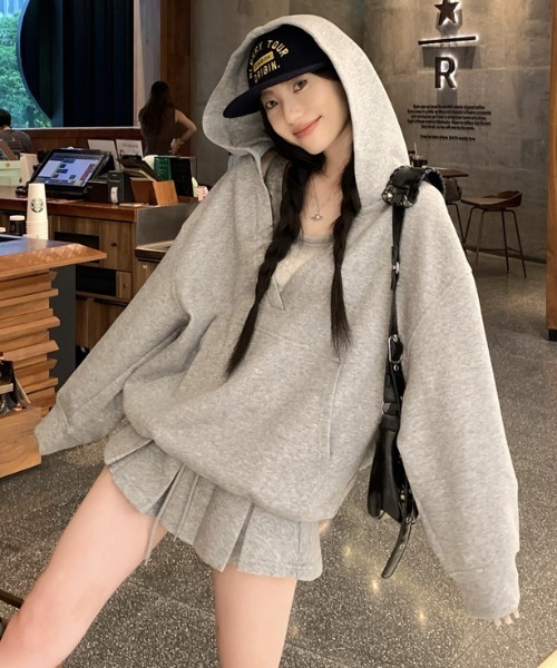 FAVORITO(ファヴォリート)の「フード付きリラックストレーナー(パーカー・レディース・グレー/ホワイト・F)」の18枚目の写真