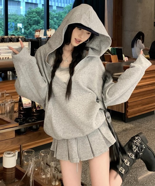 FAVORITO(ファヴォリート)の「フード付きリラックストレーナー(パーカー・レディース・グレー/ホワイト・F)」の19枚目の写真