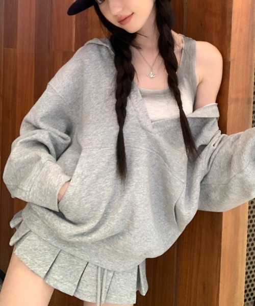 FAVORITO(ファヴォリート)の「フード付きリラックストレーナー(パーカー・レディース・グレー/ホワイト・F)」の14枚目の写真