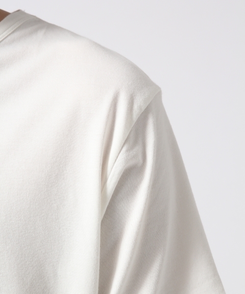 HARE（ハレ）の「【吸水速乾&抗菌防臭】ベーシックVネックカットソー(HARE)（Tシャツ/カットソー・メンズ・ブラウン/ボルドー/オフホワイト/ブラック・MEDIUM/SMALL/LARGE）」の8枚目の写真