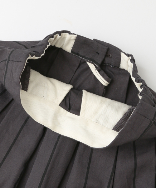 URBAN RESEARCH DOORS(アーバンリサーチドアーズ)の「FORK&SPOON Downproof Printed Skirt(スカート・キッズ・その他1・105/135/120)」の4枚目の写真