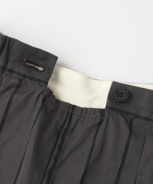 URBAN RESEARCH DOORS(アーバンリサーチドアーズ)の「FORK&SPOON Downproof Printed Skirt(スカート・キッズ・その他1・105/135/120)」の2枚目の写真