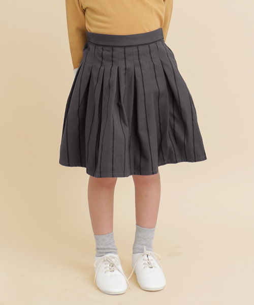 URBAN RESEARCH DOORS(アーバンリサーチドアーズ)の「FORK&SPOON Downproof Printed Skirt(スカート・キッズ・その他1・105/135/120)」の16枚目の写真