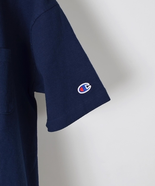 Champion(チャンピオン)の「Champion: MADE IN USA T1011 ポケット Tシャツ(Tシャツ/カットソー・メンズ・ホワイト/ネイビー/ブラック・SMALL/MEDIUM/LARGE/X-LARGE)」の8枚目の写真