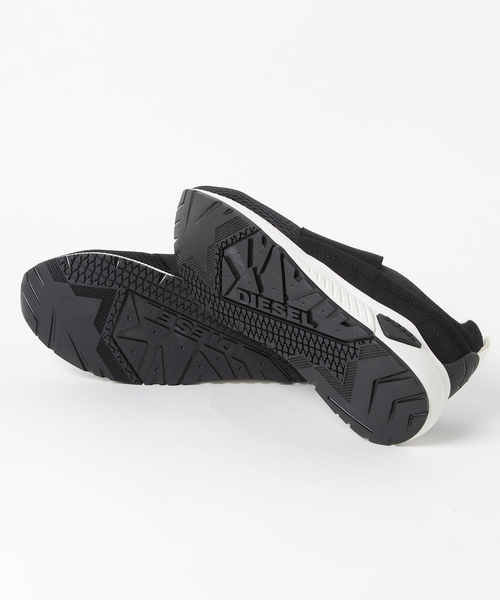 DIESEL（ディーゼル）の「Y01654P1608（スニーカー・メンズ・ブラック/ホワイト・40/41/42/44/43）」の4枚目の写真