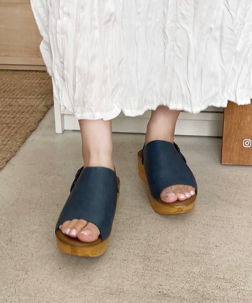 shopnikoniko(ショップニコニコ)の「日本製 厚底サンダル ウッドソール バックベルト 2way(サンダル・レディース・ホワイト/ブラック/ベージュ/ネイビー・LL/S/M/L)」の20枚目の写真