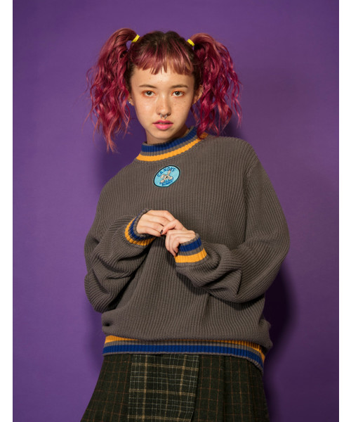 Candy Stripper(キャンディストリッパー)の「FOOLERY BUNNY ニット(ニット/セーター・レディース・ブラック/グレー/レッド・2)」の3枚目の写真