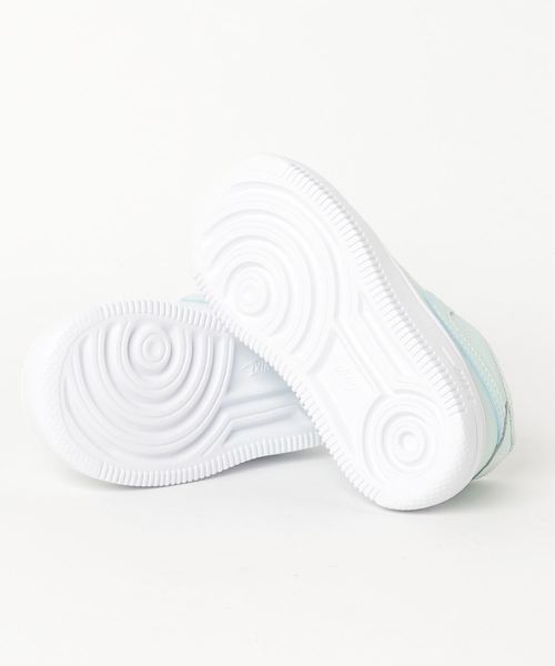 NIKE(ナイキ)の「キッズ NIKE ナイキ 12-16FORCE 1 '18 (TD) ナイキ フォース 1 '18 TD 905220-300 300IGLOO/WHITE(スニーカー・キッズ・グリーン・15 /13/14/16/12)」の3枚目の写真