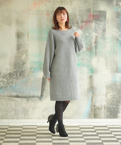 rps（アールピーエス）の「ラーベン編みニットワンピース（ワンピース・レディース・ブラック/ネイビー/オフホワイト/ボルドー/杢グレー・M）」の7枚目の写真